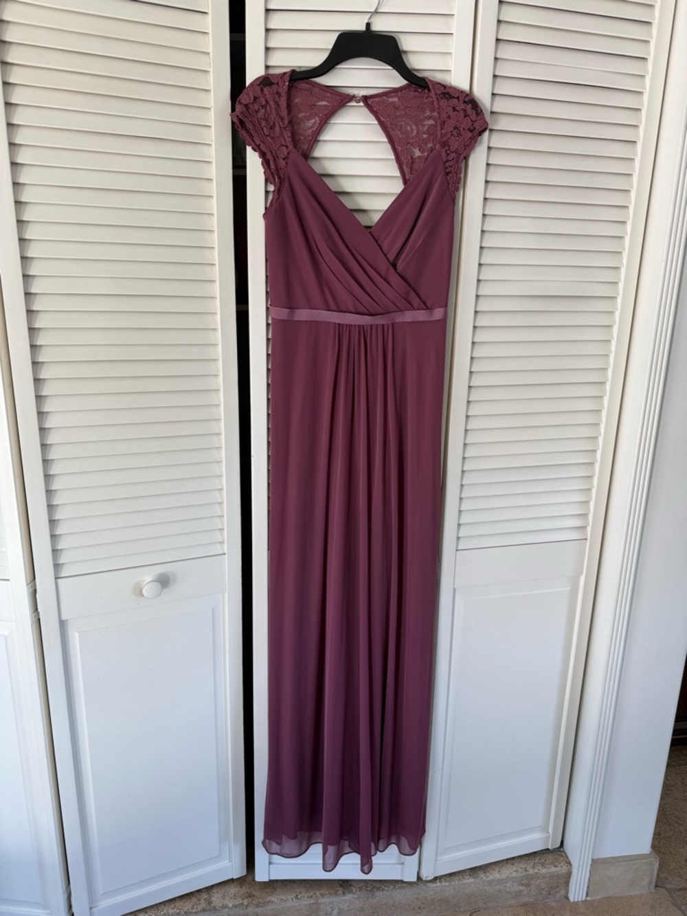 David's Bridal Mauve Lace-Cap Sleeve Maxi Dress
